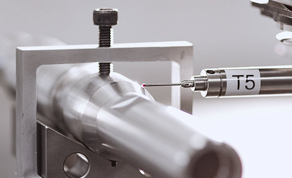 Modernste Messmittel - Form- und Lagemessgeräte, Kontur- und Rauhtiefenmessgeräte, 3D-Messmaschinen, optische Wellenmessgeräte, Prüfautomaten, Messmikroskope, Multisensormessgeräte